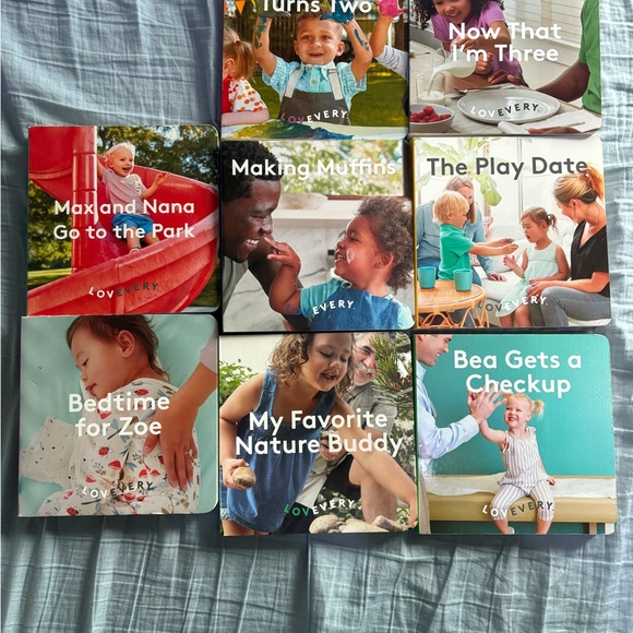 Lovevery books - Picture 1 of 6